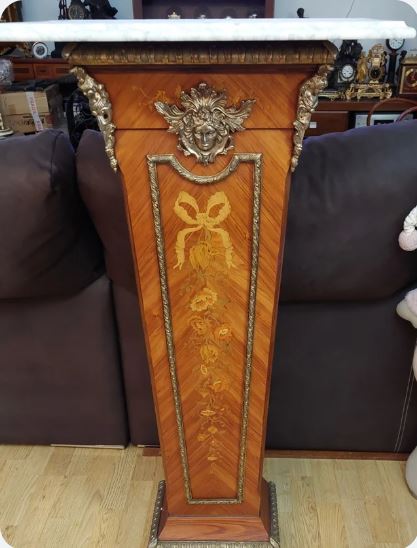 Ceas de podea tip Boulle stil Ludovic al XVI-lea, sec. XIX. Unic