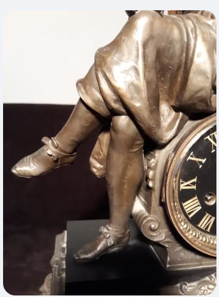 Ceas de masa sau semineu tip Napoleon