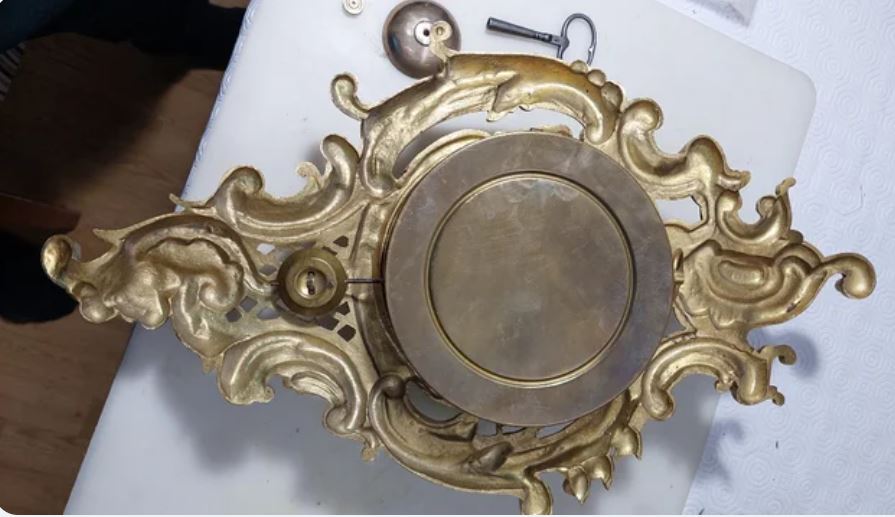 Ceas de perete cartel din bronz, tip Rococo, sec XIX