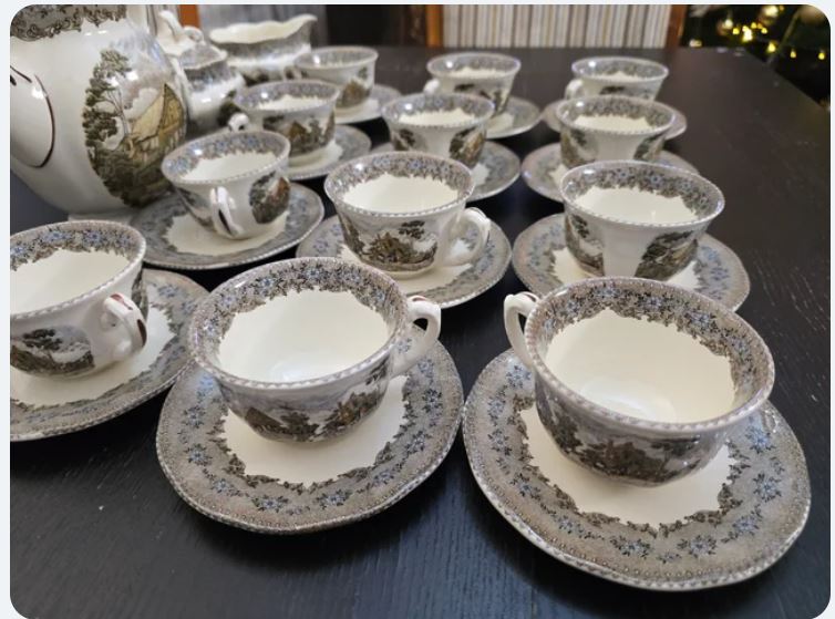 Set de cafea si supa Viejo Molino marca La Cartuja de Sevilla pentru 12 persoane