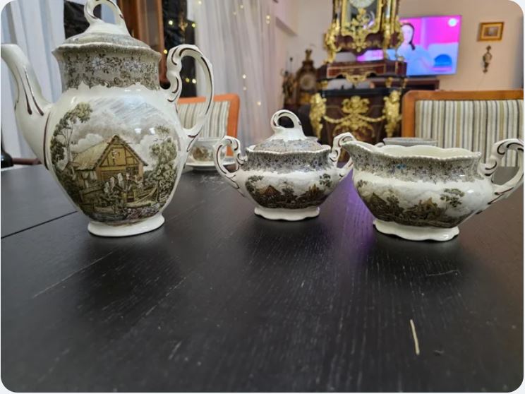 Set de cafea si supa Viejo Molino marca La Cartuja de Sevilla pentru 12 persoane