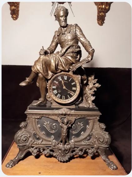 Ceas de masa sau semineu tip Napoleon