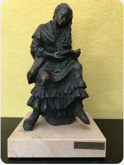 Statuie semnata Josep Bofill