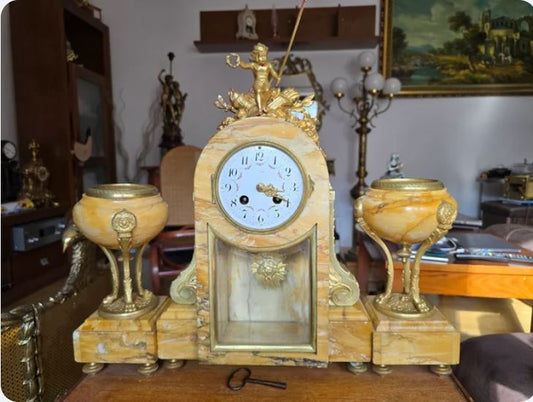 Ceas imperial din bronz si marmura.