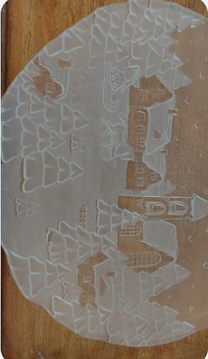 Fructiera masiva din sticla cu motive de iarna in relief