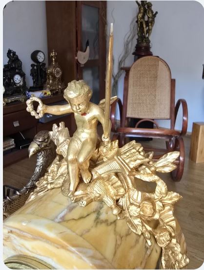 Ceas imperial din bronz si marmura.
